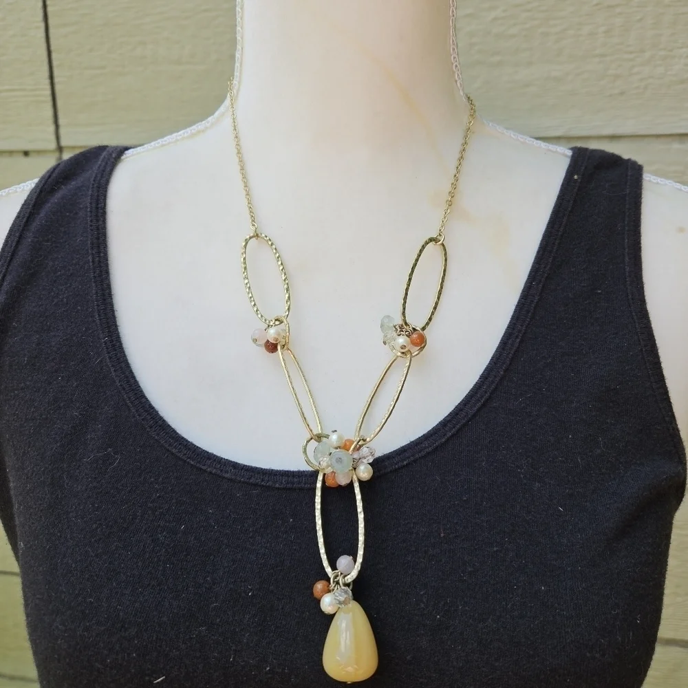 Lydell gold tone necklace with earthy beads - Picture 1 of 5